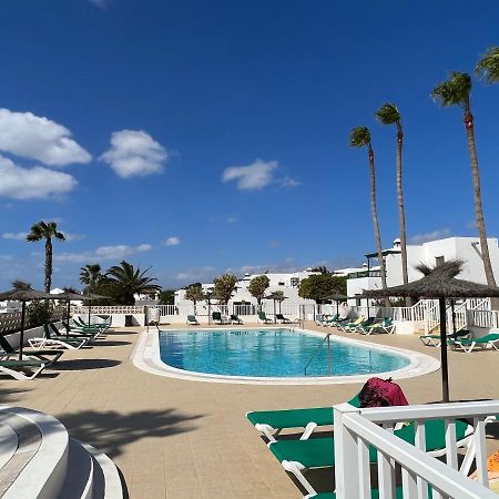 Casa Breen - Spacious 1 Bedroom Apartment In Matagorda With Communal Pool Tías Extérieur photo