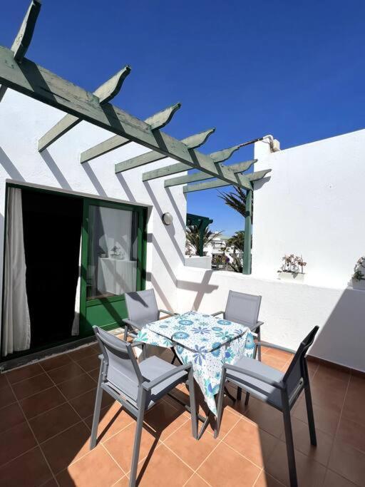Casa Breen - Spacious 1 Bedroom Apartment In Matagorda With Communal Pool Tías Extérieur photo