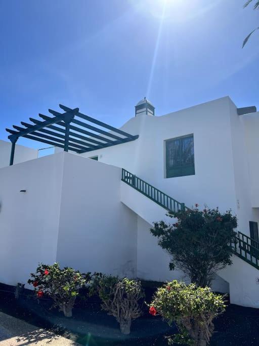 Casa Breen - Spacious 1 Bedroom Apartment In Matagorda With Communal Pool Tías Extérieur photo